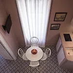 Appartement Dimael Mansion Firá