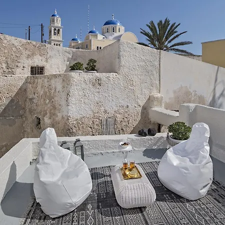 Dimael Mansion * Fira (Santorini)