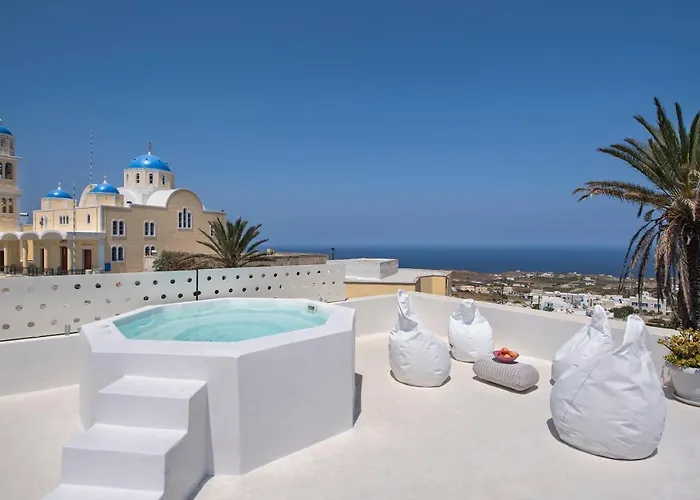 Dimael Mansion ثيرا